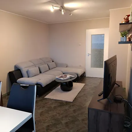 Petar Gembeshev * Varna